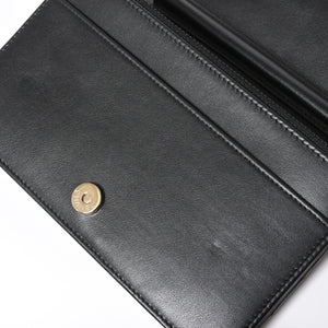 Very Good Condition CHANEL Chevron Chain Wallet 28th Series Coco Mark Shiny Lambskin Black Used 4a008408