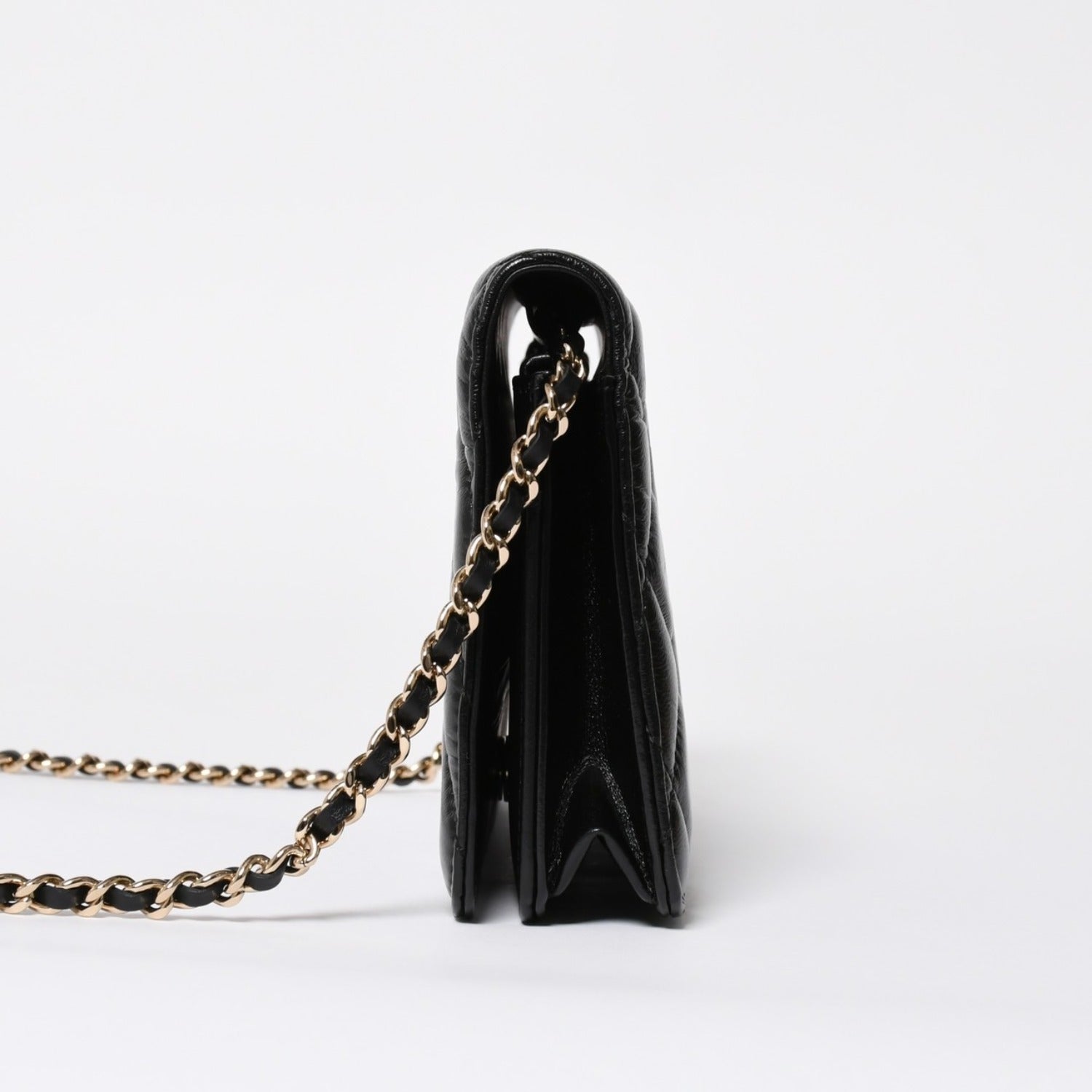 極美品 CHANEL シャネル シェブロン チェーンウォレット 28番台 ココ