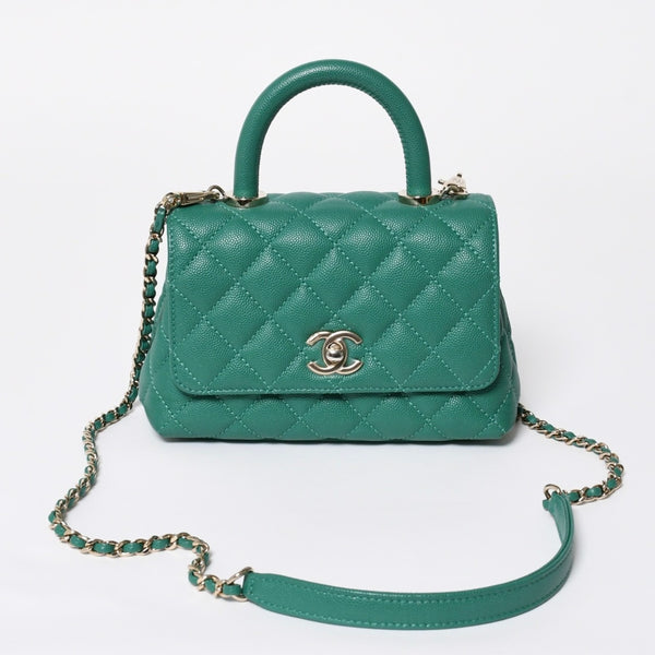 Very good condition CHANEL top handle 2WAY bag random number here mark caviar skin green gold hardware used 4a008349