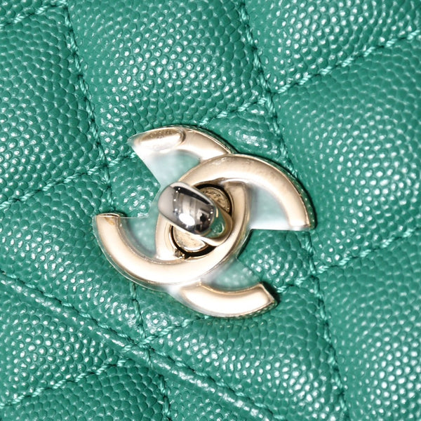 Very good condition CHANEL top handle 2WAY bag random number here mark caviar skin green gold hardware used 4a008349