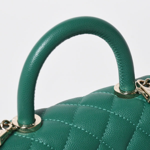 Very good condition CHANEL top handle 2WAY bag random number here mark caviar skin green gold hardware used 4a008349