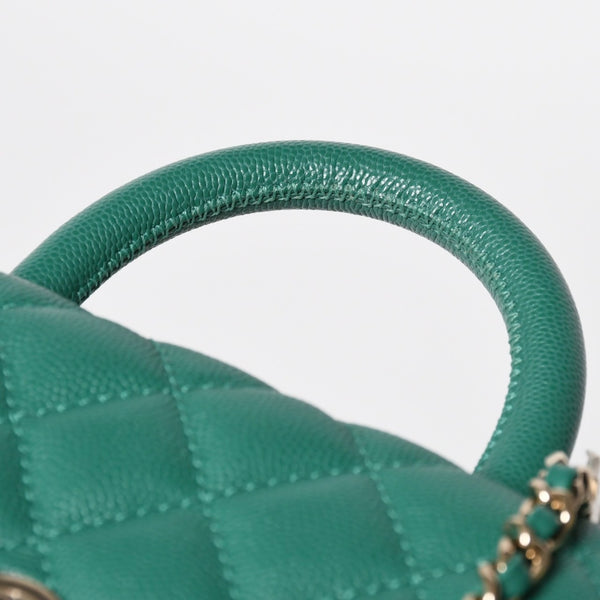 Very good condition CHANEL top handle 2WAY bag random number here mark caviar skin green gold hardware used 4a008349