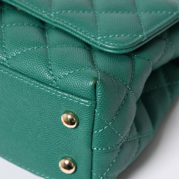 Very good condition CHANEL top handle 2WAY bag random number here mark caviar skin green gold hardware used 4a008349
