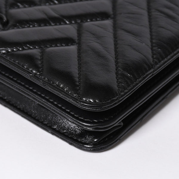 Very Good Condition CHANEL Chevron Chain Wallet 28th Series Coco Mark Shiny Lambskin Black Used 4a008408