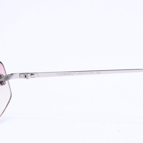 CHANEL シャネル リムレス サングラス アイウェア 4002 c.124/58 サイズ57□19 130 ココマーク ピンク 美品 中古 4a008582