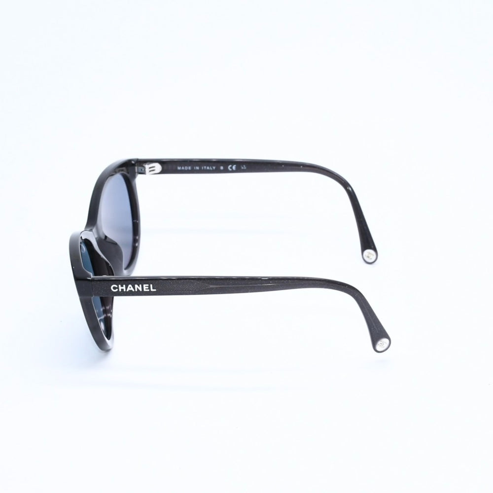 極美品 CHANEL シャネル サングラス アイウェア 0CH5523U サイズ52□20 140 ココマーク グリッター ブラック 中古 4a008413