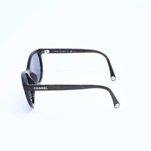 極美品 CHANEL シャネル サングラス アイウェア 0CH5523U サイズ52□20 140 ココマーク グリッター ブラック 中古 4a008413