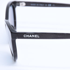 極美品 CHANEL シャネル サングラス アイウェア 0CH5523U サイズ52□20 140 ココマーク グリッター ブラック 中古 4a008413