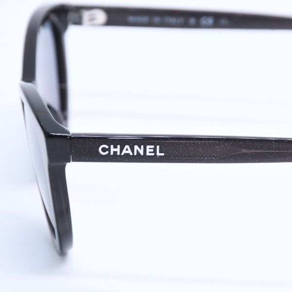 極美品 CHANEL シャネル サングラス アイウェア 0CH5523U サイズ52□20 140 ココマーク グリッター ブラック 中古 4a008413