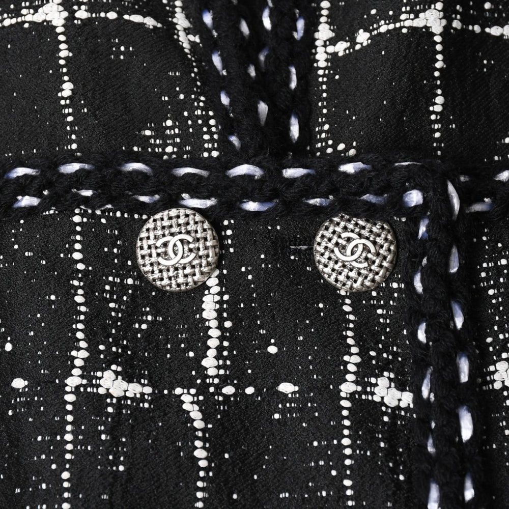 極美品 CHANEL シャネル ジャケット ノーカラージャケット ココマークボタン ブラック ホワイト P47857V34876 サイズ48 中古 4a008654