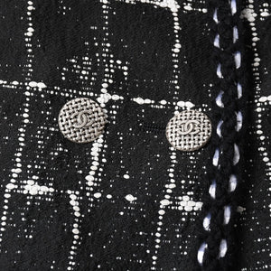 極美品 CHANEL シャネル ジャケット ノーカラージャケット ココマークボタン ブラック ホワイト P47857V34876 サイズ48 中古 4a008654