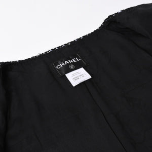 極美品 CHANEL シャネル ジャケット ノーカラージャケット ココマークボタン ブラック ホワイト P47857V34876 サイズ48 中古 4a008654