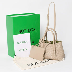 新品同様品 BOTTEGA VENETA ボッテガヴェネタ イントレチャート ピナコテーカ スモール 2WAY ハンドバッグ ショルダーバッグ ベージュ カーキ ゴールド金具 中古 4a008921