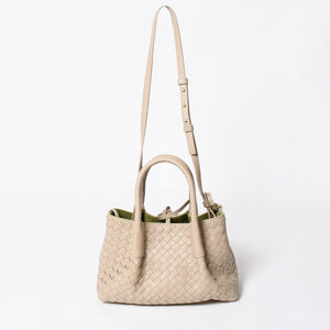 新品同様品 BOTTEGA VENETA ボッテガヴェネタ イントレチャート ピナコテーカ スモール 2WAY ハンドバッグ ショルダーバッグ ベージュ カーキ ゴールド金具 中古 4a008921