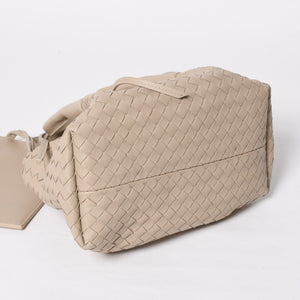 新品同様品 BOTTEGA VENETA ボッテガヴェネタ イントレチャート ピナコテーカ スモール 2WAY ハンドバッグ ショルダーバッグ ベージュ カーキ ゴールド金具 中古 4a008921