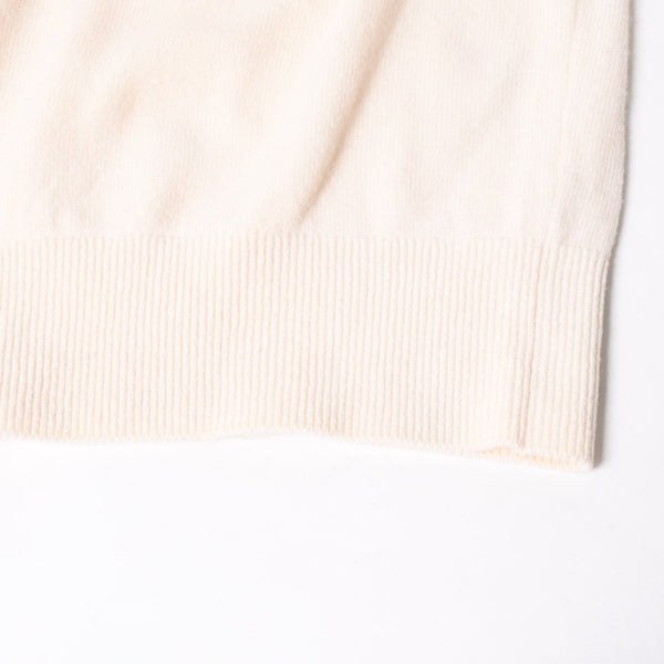 Very good condition CHANEL Knit Pharrell Williams Cocomark LA PAUSA P60447K46038 Wool Cashmere Ivory Size 42 Used 4a008977