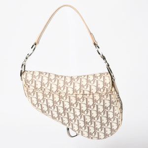Very Good Condition Christian Dior Saddle Bag Embroidery Galliano Period Floral Pattern White Beige Silver Hardware 01RU 1024 Rare Used 4a009047