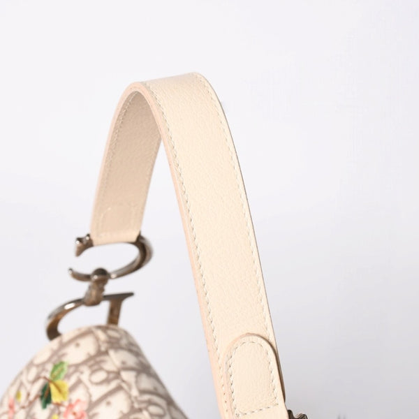 Very Good Condition Christian Dior Saddle Bag Embroidery Galliano Period Floral Pattern White Beige Silver Hardware 01RU 1024 Rare Used 4a009047