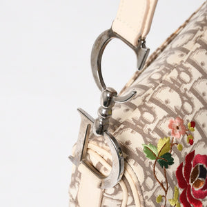 Very Good Condition Christian Dior Saddle Bag Embroidery Galliano Period Floral Pattern White Beige Silver Hardware 01RU 1024 Rare Used 4a009047