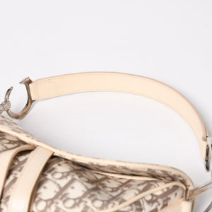 Very Good Condition Christian Dior Saddle Bag Embroidery Galliano Period Floral Pattern White Beige Silver Hardware 01RU 1024 Rare Used 4a009047