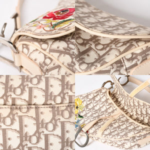 Very Good Condition Christian Dior Saddle Bag Embroidery Galliano Period Floral Pattern White Beige Silver Hardware 01RU 1024 Rare Used 4a009047