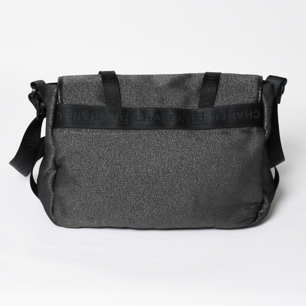 Very Good Condition CHANEL CHANEL Sports Line Messenger Bag No. 10 Coco Mark Glitter Canvas Black Used 4a009046