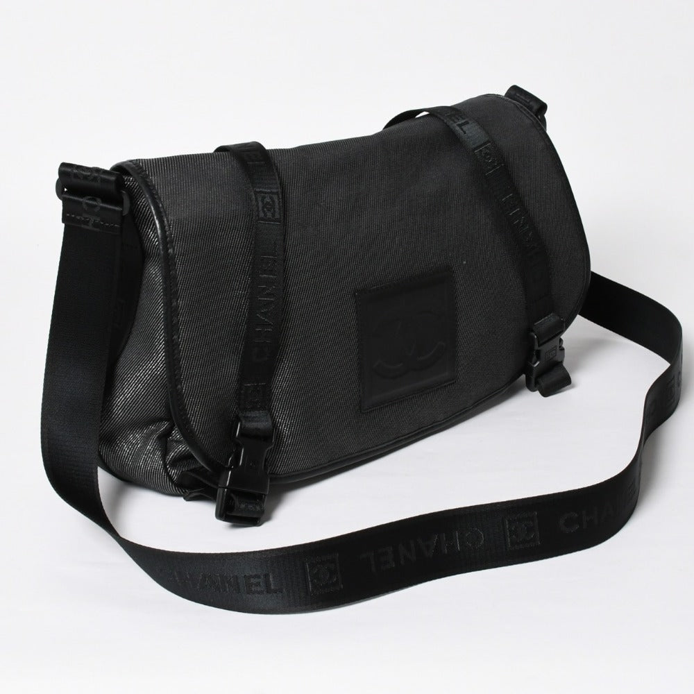 Very Good Condition CHANEL CHANEL Sports Line Messenger Bag No. 10 Coco Mark Glitter Canvas Black Used 4a009046