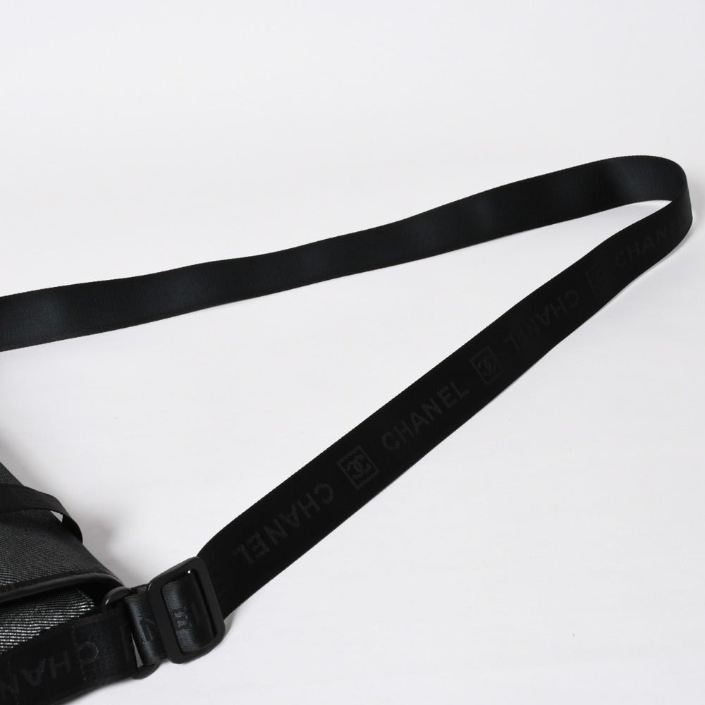 Very Good Condition CHANEL CHANEL Sports Line Messenger Bag No. 10 Coco Mark Glitter Canvas Black Used 4a009046