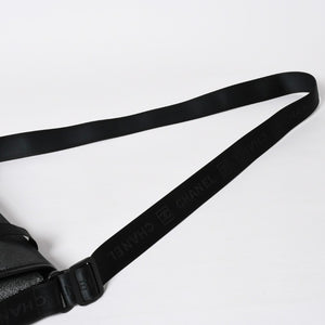 Very Good Condition CHANEL CHANEL Sports Line Messenger Bag No. 10 Coco Mark Glitter Canvas Black Used 4a009046