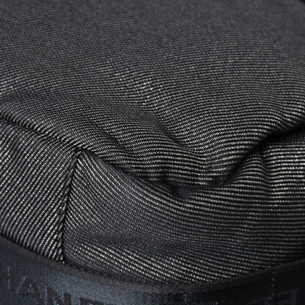 Very Good Condition CHANEL CHANEL Sports Line Messenger Bag No. 10 Coco Mark Glitter Canvas Black Used 4a009046