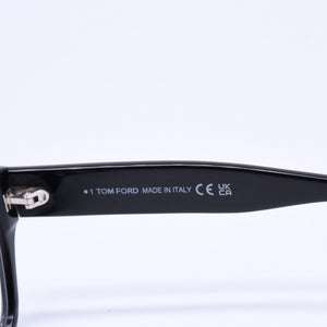 新品同様 TOM FORD トムフォード スクエア メガネ 日本企画モデル TF5781-D-B アセテート ブラック サイズ54◻︎18 中古 4a008469