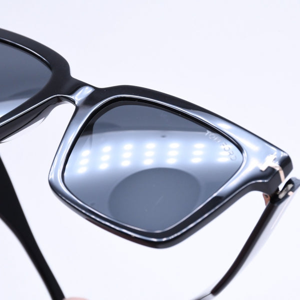極美品 TOM FORD トムフォード ウェリントン サングラス メガネ TF1161-K アセテート メタル ブラック サイズ54◻︎21 中古 4a008476