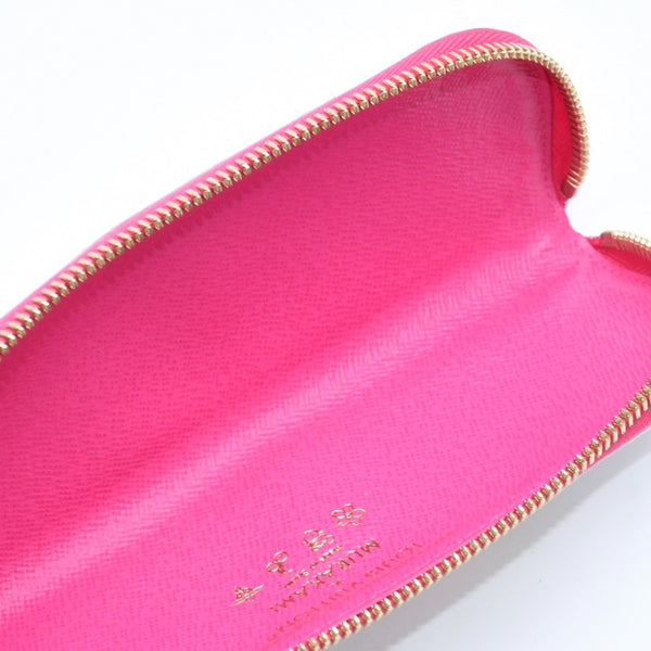 新品同様 LOUIS VUITTON ルイヴィトン LV × TM ペンシルポーチシャーロット GI1303 ホワイト マルチカラー 中古 4a008379