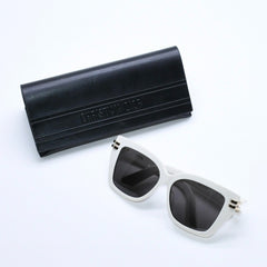 Mint condition CHRISTIAN DIOR sunglasses WH S1F 95A0 Ivory Size 56◻13 Gold hardware, pre-owned, item number 4a008533