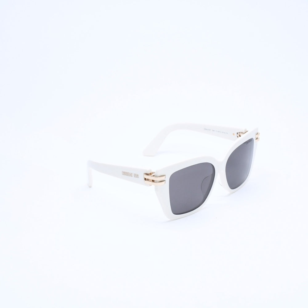 極美品 CHRISTIAN DIOR クリスチャンディオール サングラス WH S1F 95A0 アイボリー サイズ56◻︎13 ゴールド金具 中古 4a008533