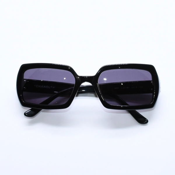 CHANEL シャネル サングラス アイウェア 5031 c.501/91 サイズ52□18 130 ココマーク ブラック 美品 中古 4a008437