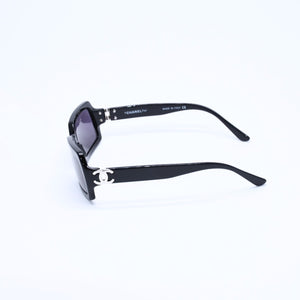 CHANEL シャネル サングラス アイウェア 5031 c.501/91 サイズ52□18 130 ココマーク ブラック 美品 中古 4a008437