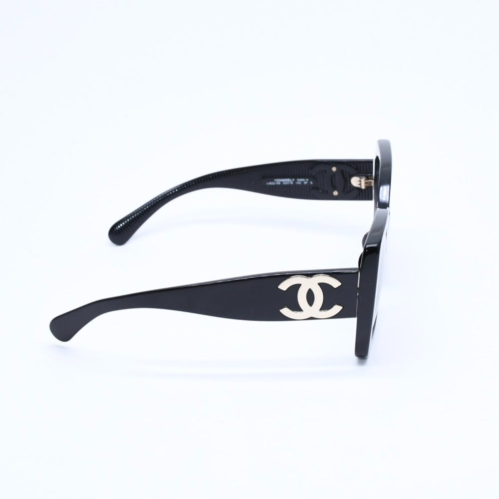 極美品 CHANEL シャネル サングラス ココマーク 5494-A イタリア製 アセテート ブラック ゴールド金具 サイズ53□18 140 中古 4a008508