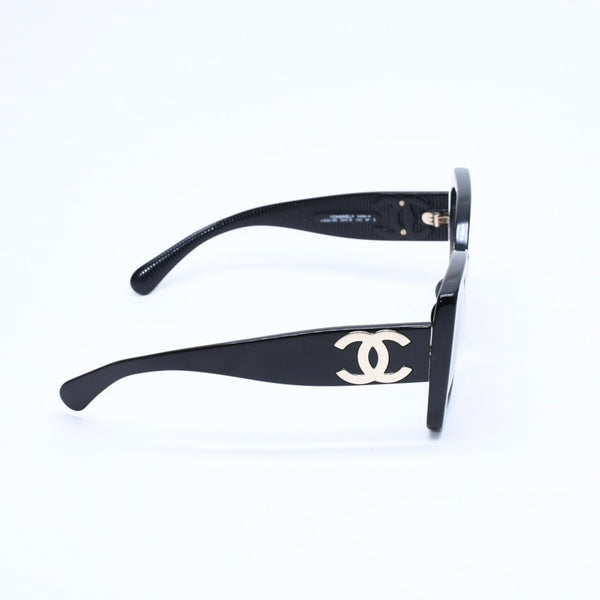 極美品 CHANEL シャネル サングラス ココマーク 5494-A イタリア製 アセテート ブラック ゴールド金具 サイズ53□18 140 中古 4a008508