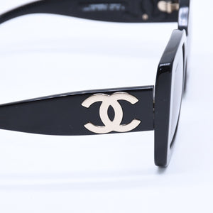 極美品 CHANEL シャネル サングラス ココマーク 5494-A イタリア製 アセテート ブラック ゴールド金具 サイズ53□18 140 中古 4a008508