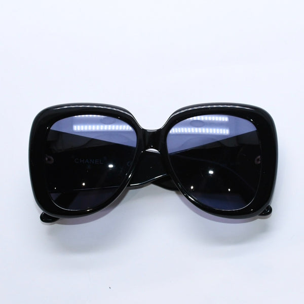 CHANEL シャネル サングラス アイウェア 05254 94305 ココマーク ブラック ゴールド プラスチック 美品 中古 4a008509