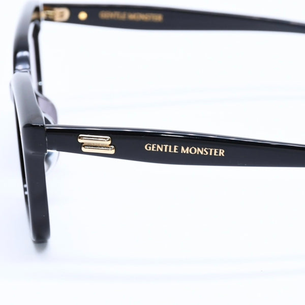 極美品 GENTLE MONSTER ジェントルモンスター Sunglasses サングラス アイウェア サイズ53□162-147 ブラック 中古 4a008496