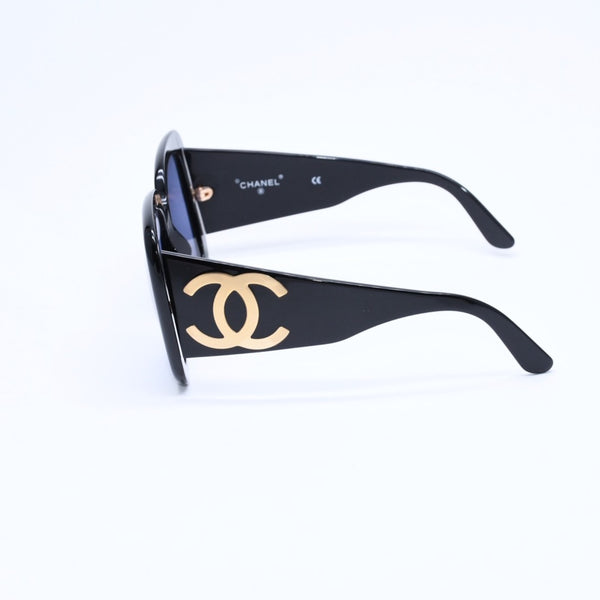 CHANEL シャネル サングラス アイウェア 05254 94305 ココマーク ブラック ゴールド プラスチック 美品 中古 4a008509