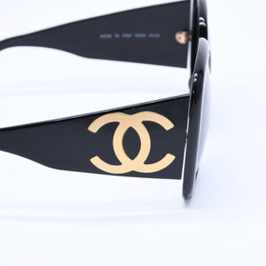 CHANEL シャネル サングラス アイウェア 05254 94305 ココマーク ブラック ゴールド プラスチック 美品 中古 4a008509