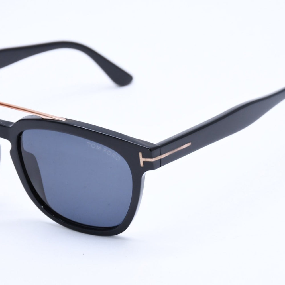 TOM FORD トムフォード Sunglasses サングラス アイウェア TF516 01A サイズ54◻︎19 145 ブラック ゴールド金具 美品 中古 4a008498