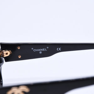 Very Good Condition CHANEL Sunglasses Eyewear 01452 94305 Black Gold Hardware Used 4a008514
