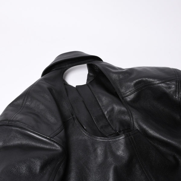 新品未使用 BALENCIAGA バレンシアガ ハンドバック シャツバッグ close bag 811992 レザー ブラック 中古 4a000855