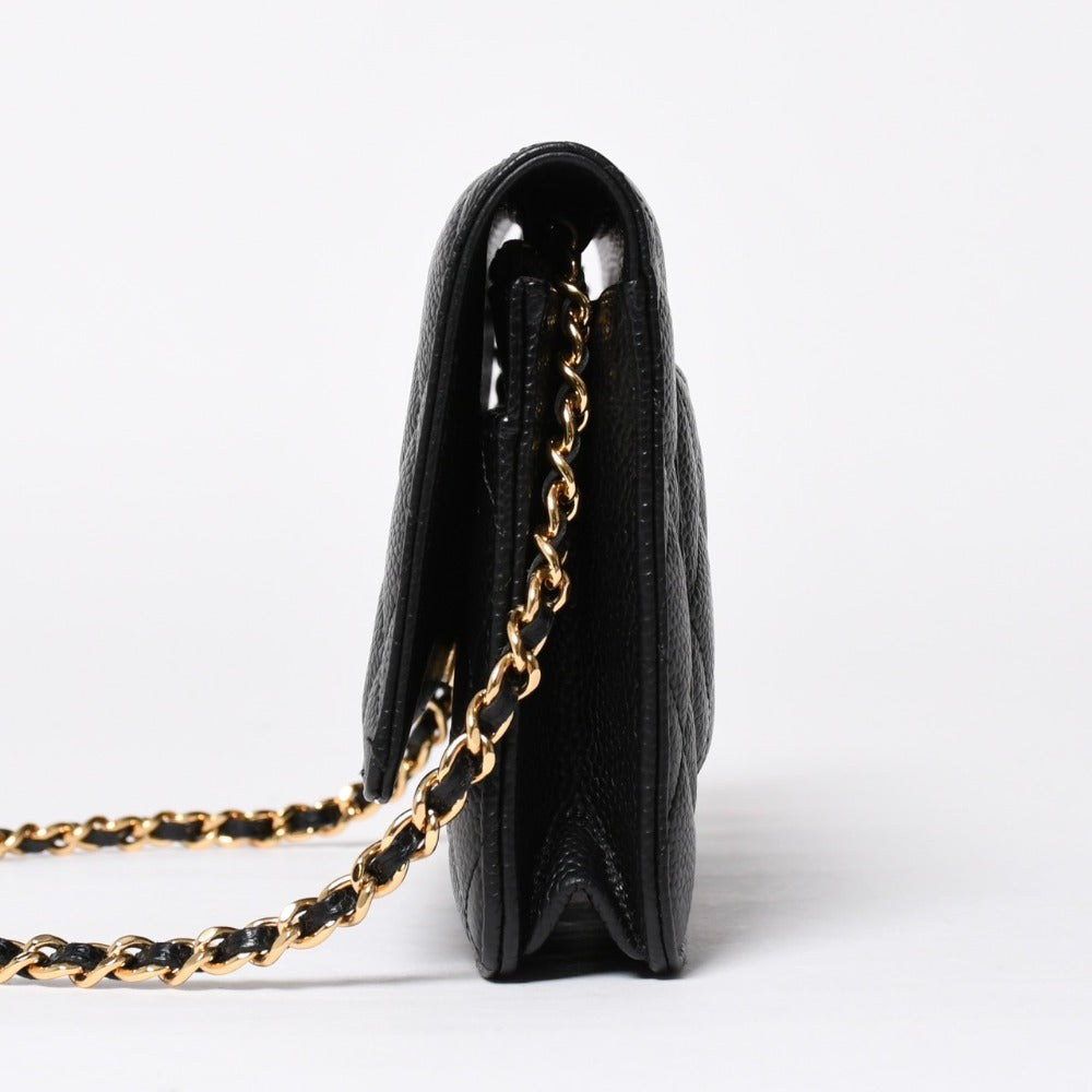 Like new CHANEL Chain Wallet Long Wallet AP0250 Random Number Coco Mark Caviar Skin Black Gold Hardware Used 4a009065
