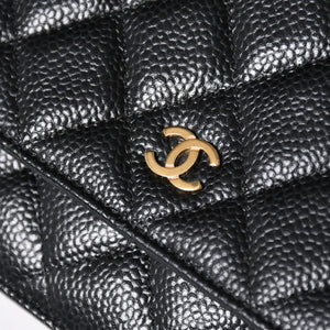 新品同様 CHANEL シャネル チェーンウォレット 長財布 AP0250 ランダム番台 ココマーク キャビアスキン ブラック ゴールド金具 中古 4a009065