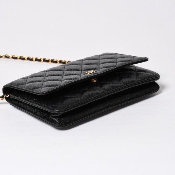新品同様 CHANEL シャネル チェーンウォレット 長財布 AP0250 ランダム番台 ココマーク キャビアスキン ブラック ゴールド金具 中古 4a009065